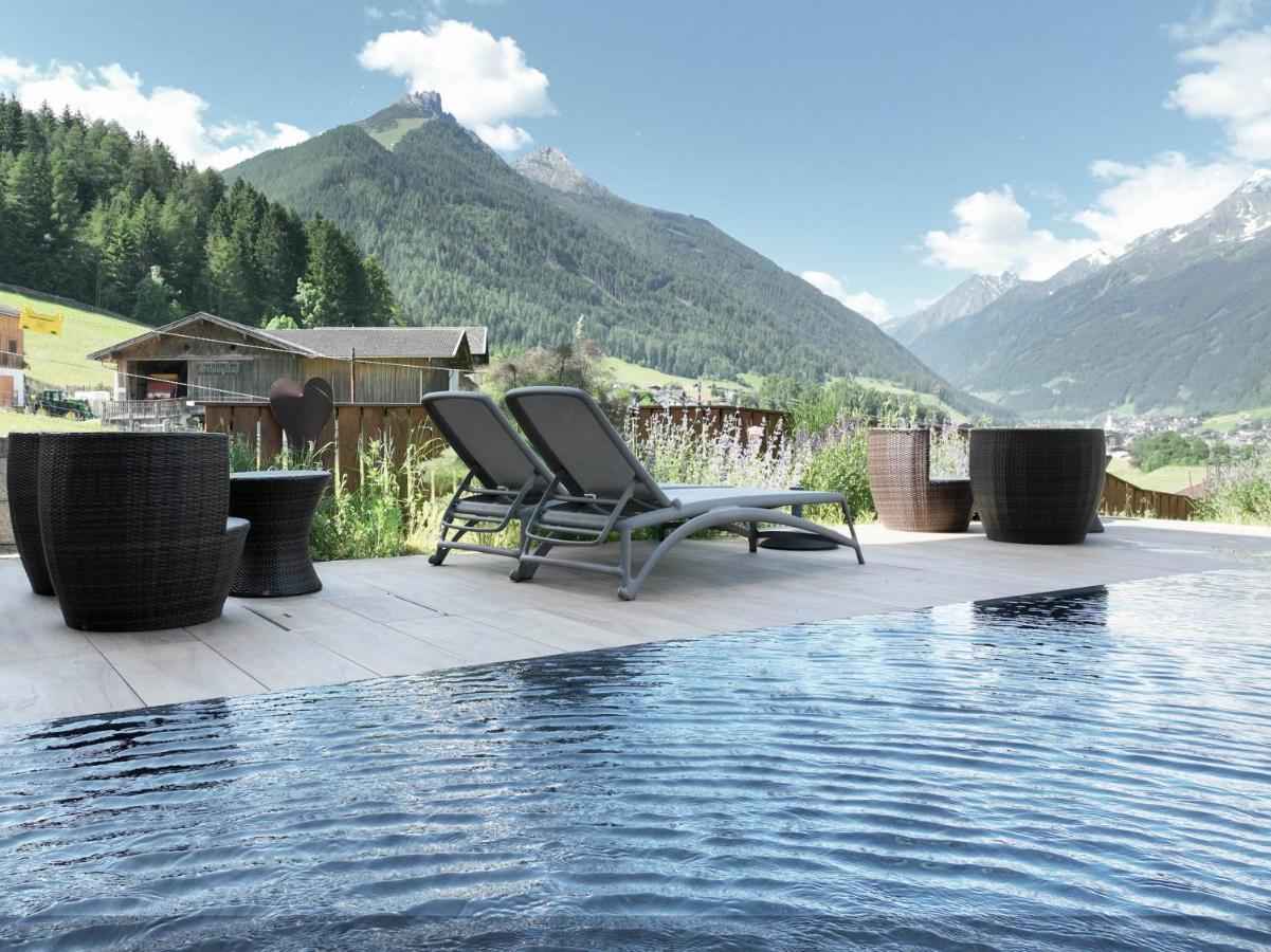 Lifestylepanoramahotel Erika Superior Neustift im Stubaital Bagian luar foto