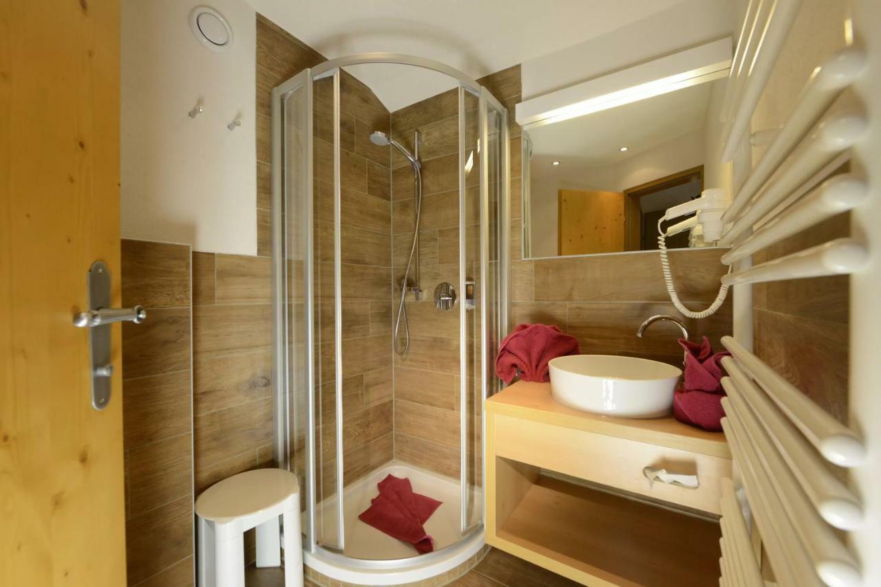 Lifestylepanoramahotel Erika Superior Neustift im Stubaital Bagian luar foto